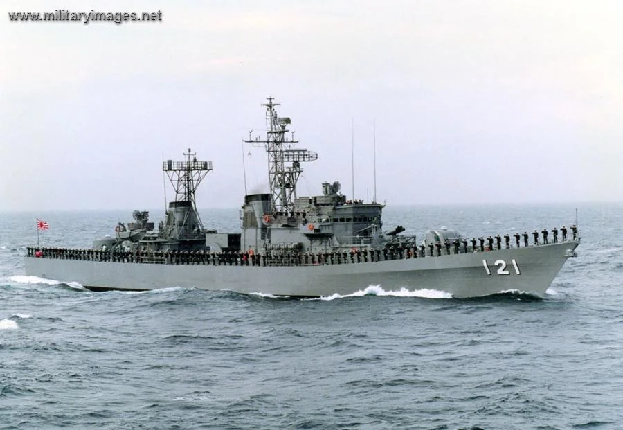 Japanese Navy - YAMAGUMO class destroyer