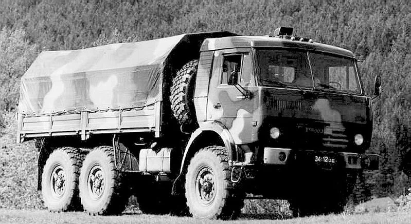 kamaz_5350_l2-1