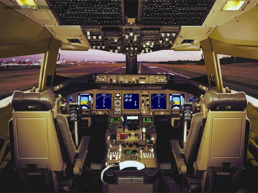 KC-767A cockpit