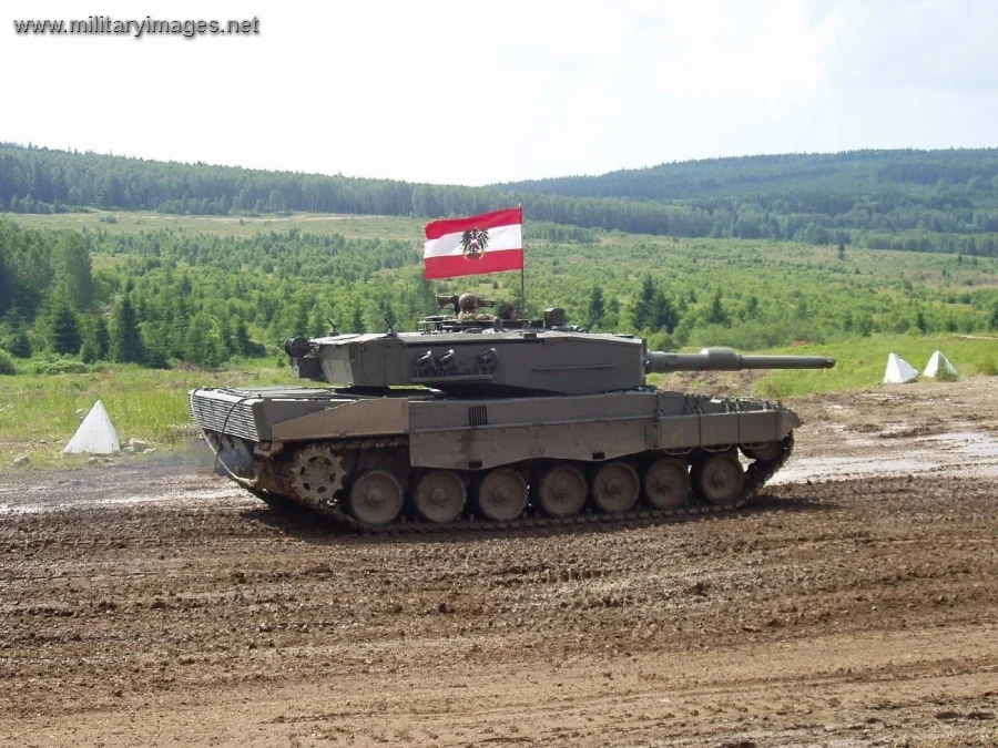 Leopard 2 A4