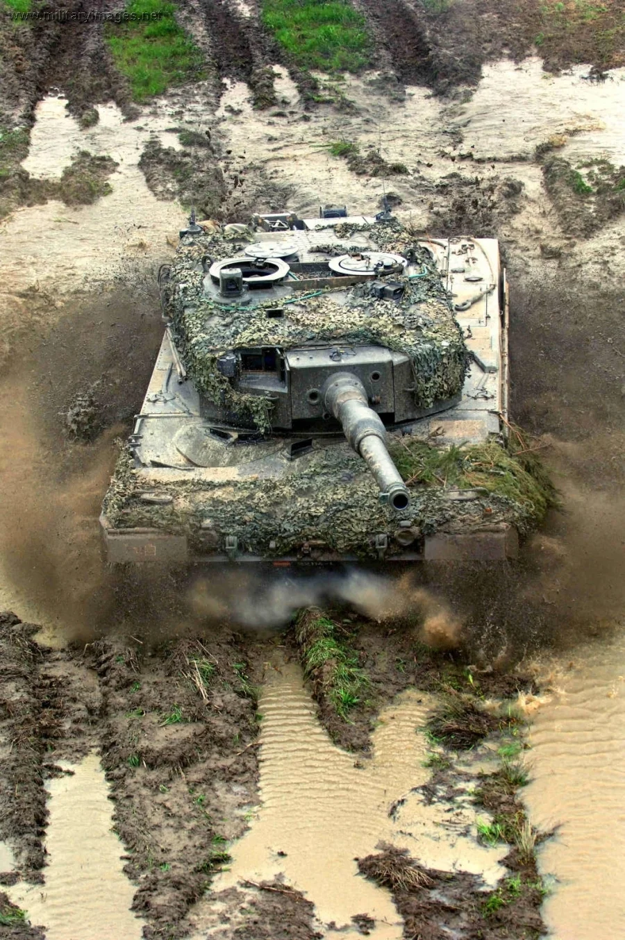 Leopard 2 A4