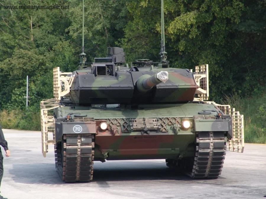 Leopard 2 A6M