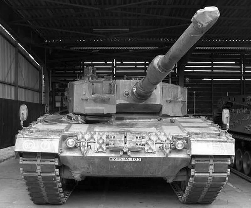 Leopard MBT