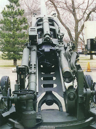 M777