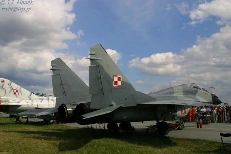 MiG-29UB