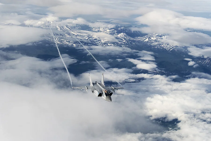 Mikoyan Gurevich MiG-31 "FoxHound"