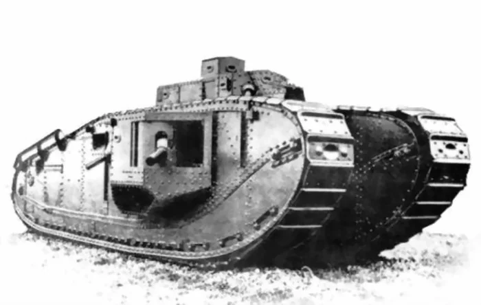 Mk_VIII_Liberty_tank-1