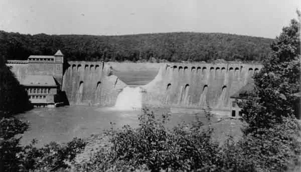 Mohne Dam from the German side