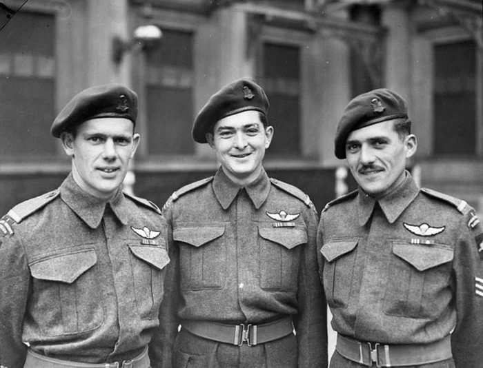 NCO's of the 1st Canadian Parachute Battalion, 1944 | A Military Photo ...