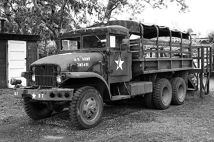 Old_military_truck_1_by_alegion_stock