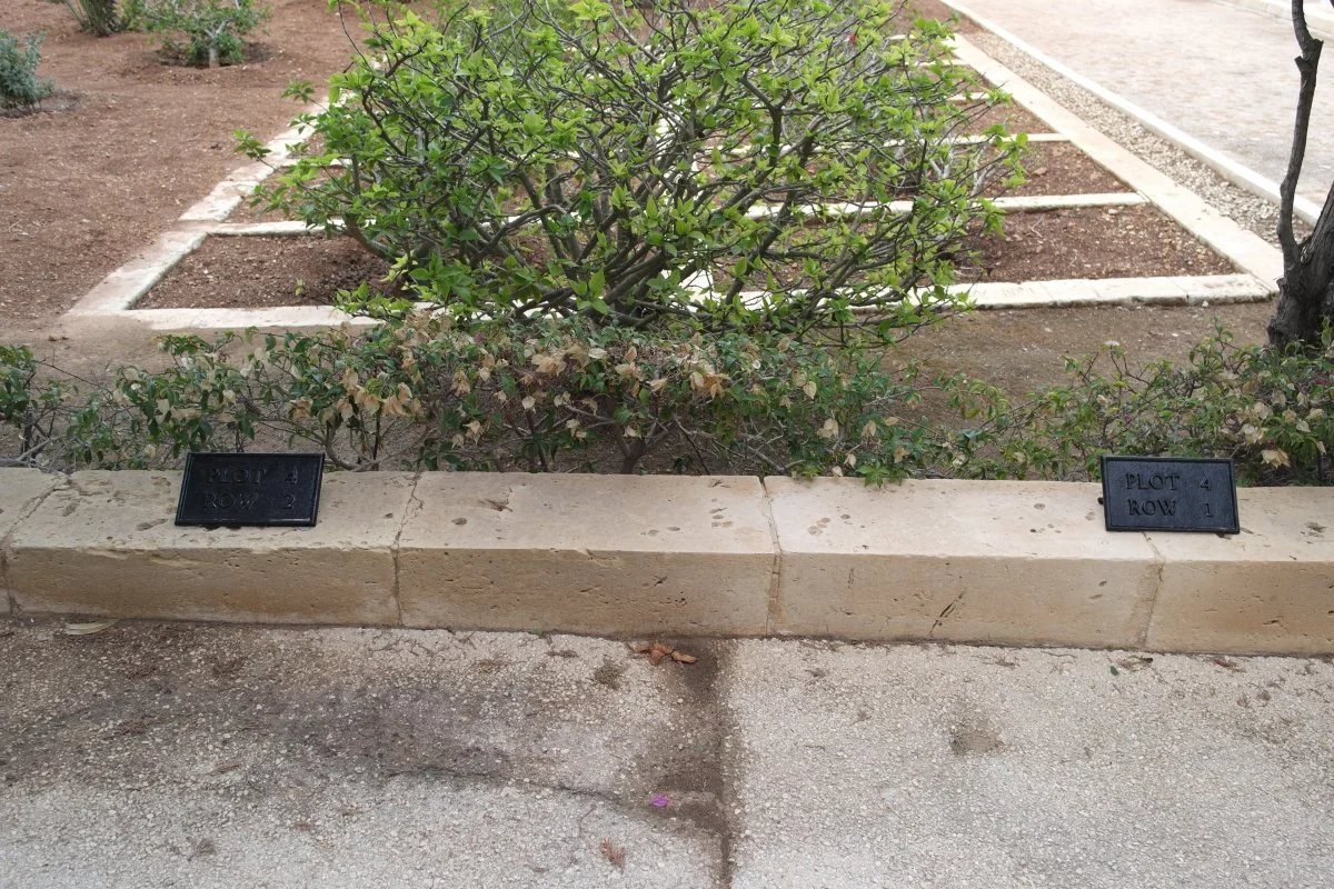 Pembroke Military Cemetery, Malta