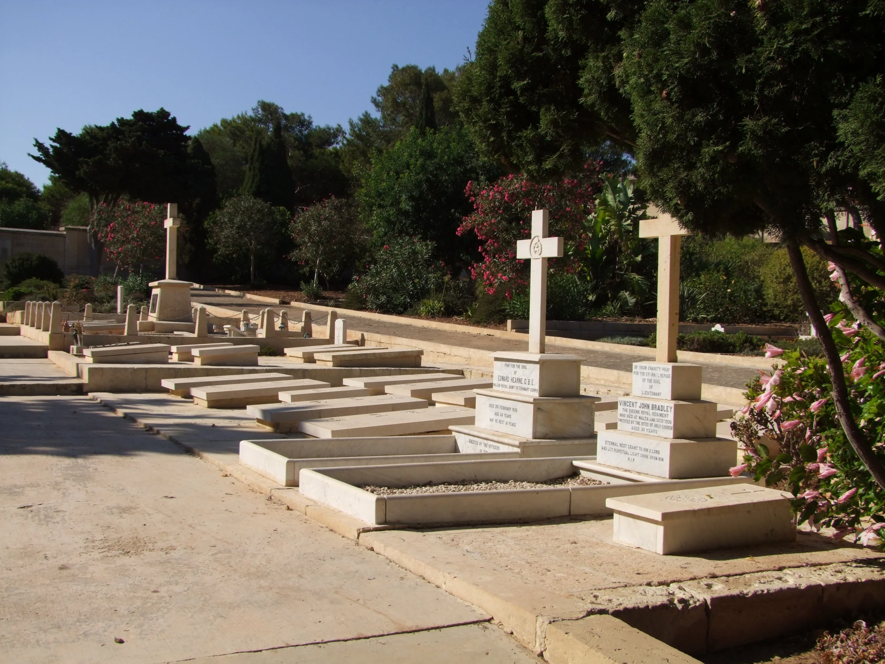 Pembroke Military Cemetery Malta