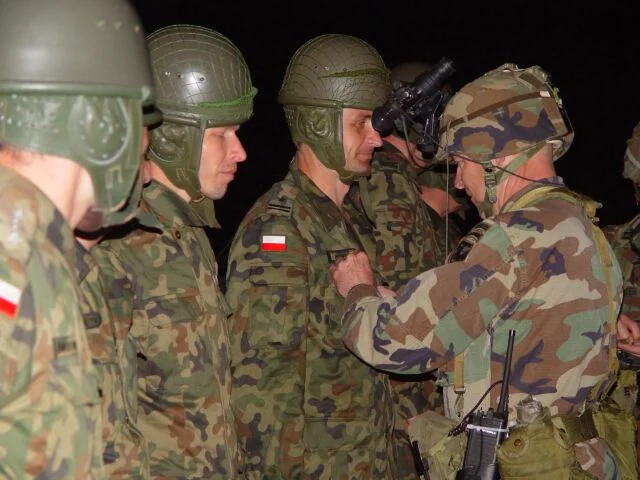 Polish paratroopers