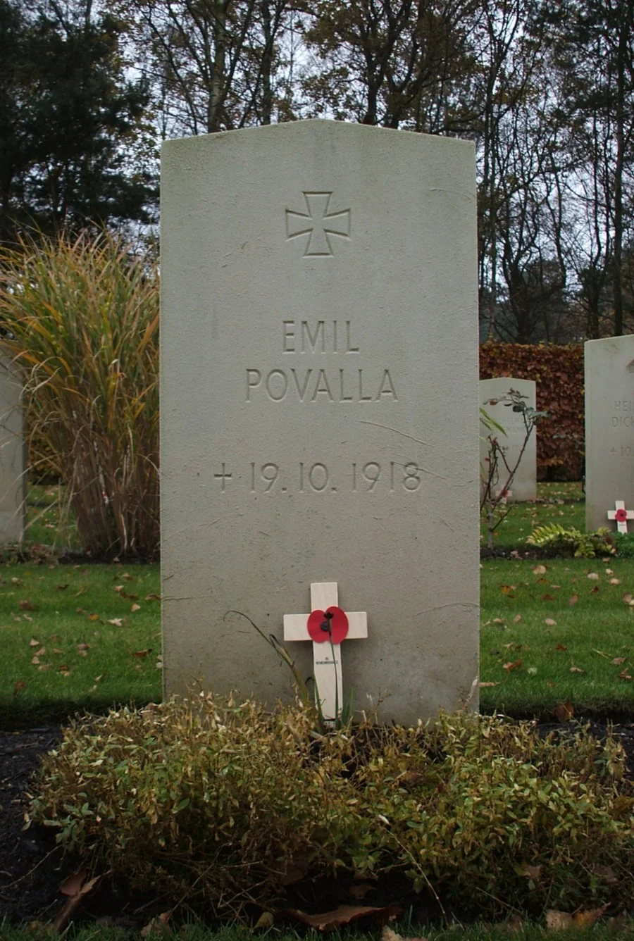 Povalla_Emil