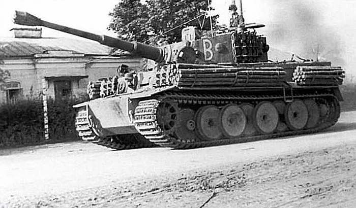 Pz6_rollin_thru_Tiger_B | A Military Photo & Video Website