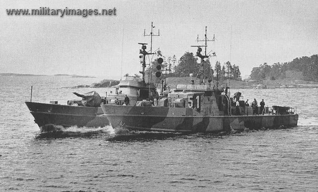 R-class minesweepers in 1980's