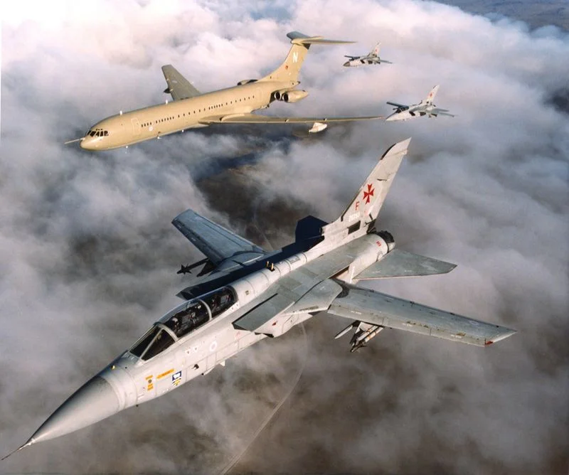 RAF F3 Tornados over the Falklands | MilitaryImages.Net