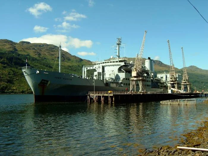 Royal Fleet Auxiliary 'Fort Austin'