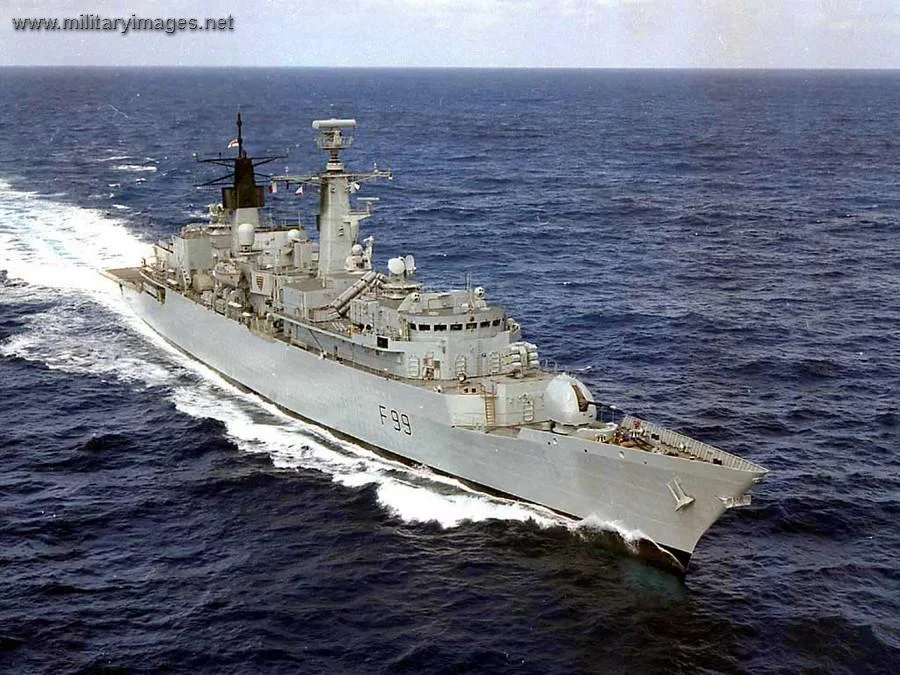 Royal_Navy-HMS_Cornwal