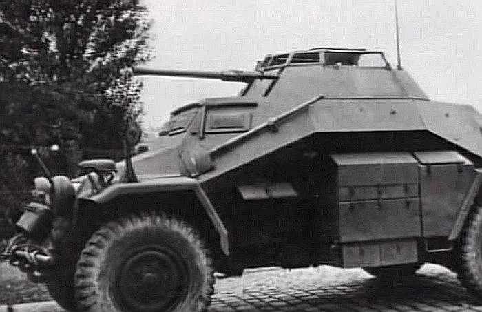 SdKfz 222 Armored vehicle