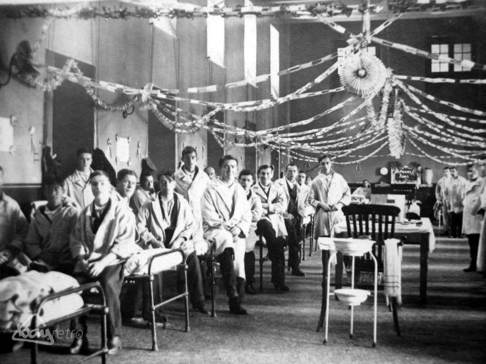 Servicemen In Royal Naval Hospital, Bighi, Kalkara Christmas Day 1918