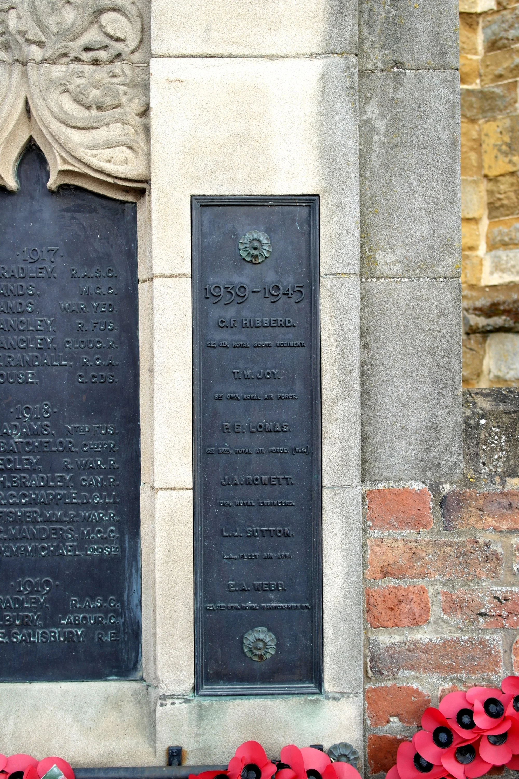 SHIPSTON ON STOUR WAR MEMORIAL  (5)