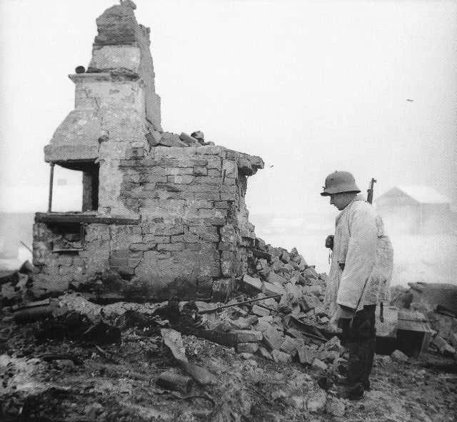 Soldier at the ruins