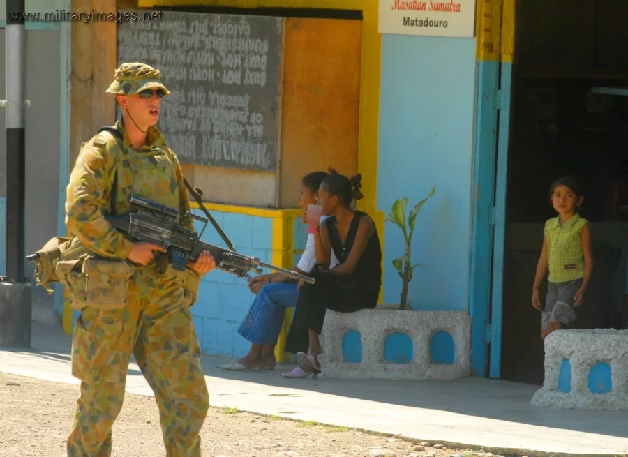 Soldier from the 3rd Royal Australian Regiment BG