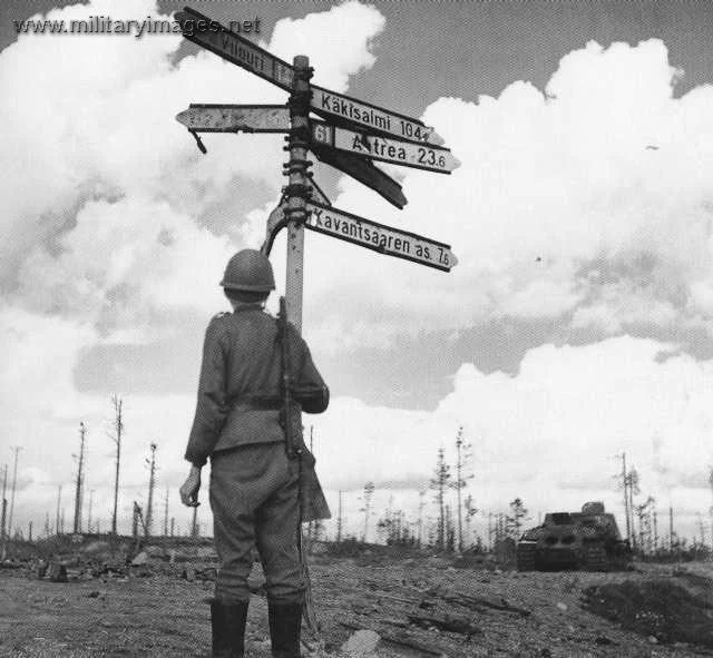 Soldier standing in Ihantala crossroads