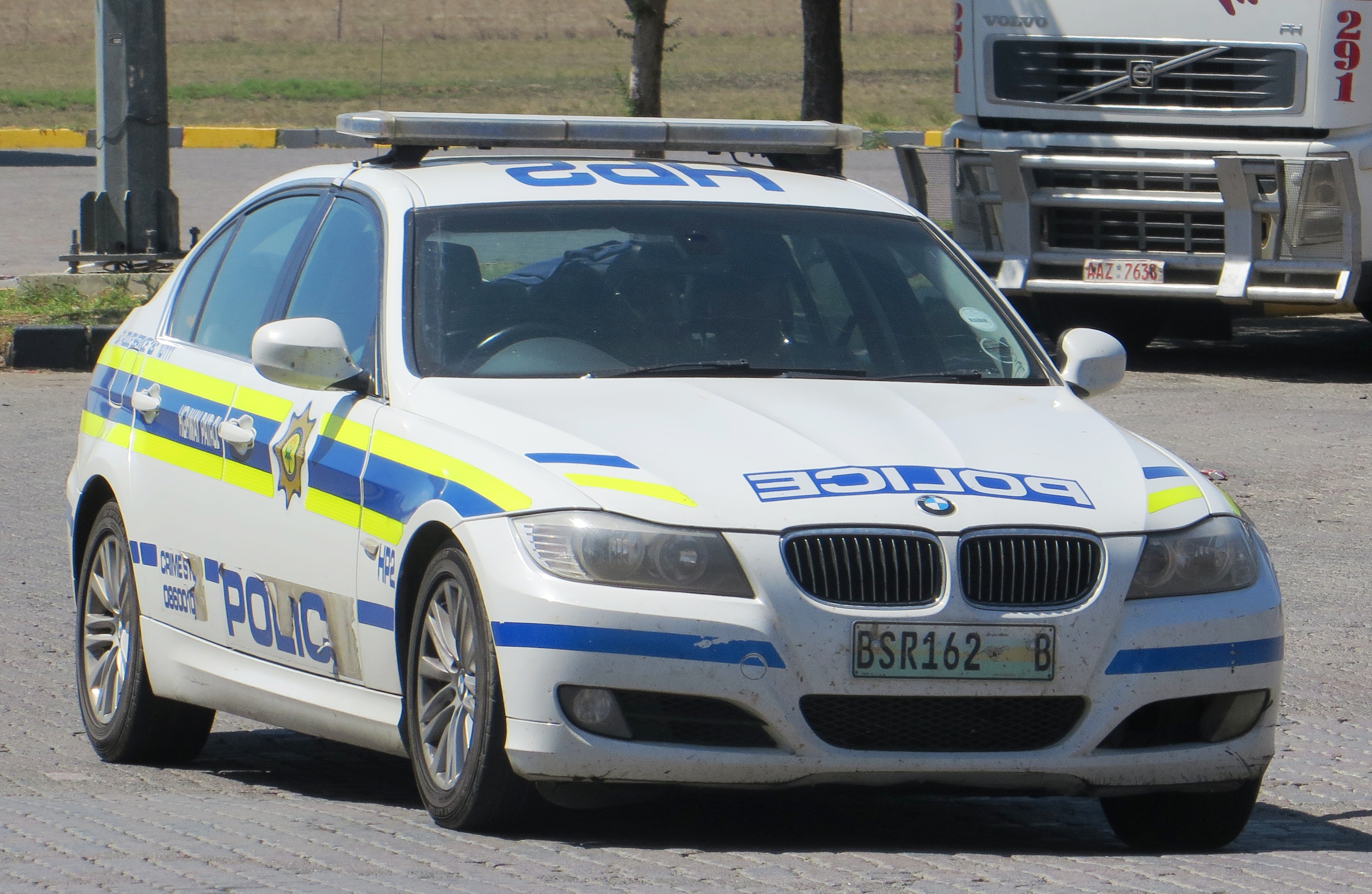 South_African_Police_car_-_higway_patrol.JPG