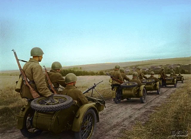 Soviet Army WWII In colour