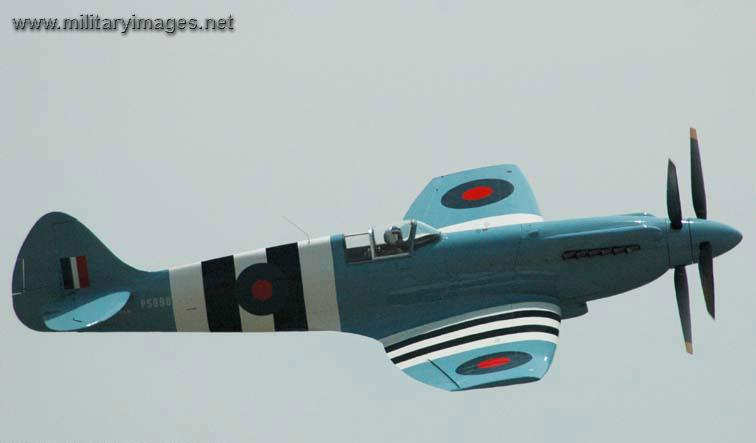 Supermarine Spitfire PR Mk. XIX, N219AM.