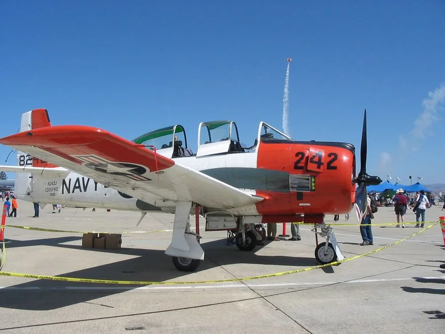 T-28B Trojan