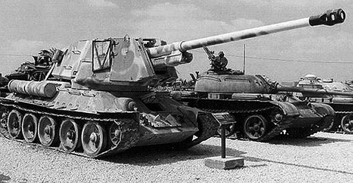 T-34 100mm Self-propelled gun