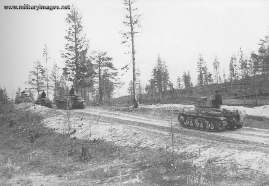 Tanks of Panzer-Abteilung 211 at Alakurtti