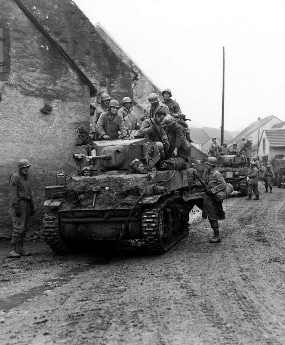 Thionville-1944.jpg | A Military Photo & Video Website