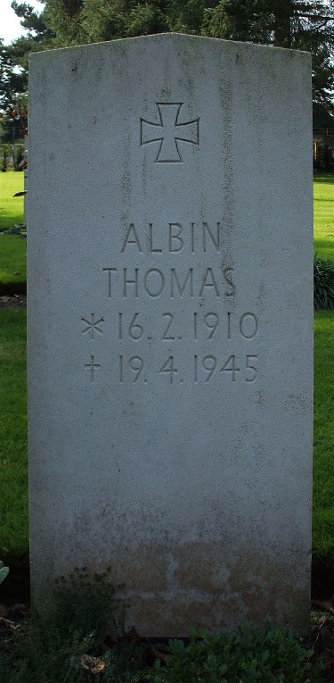 Thomas,Albin