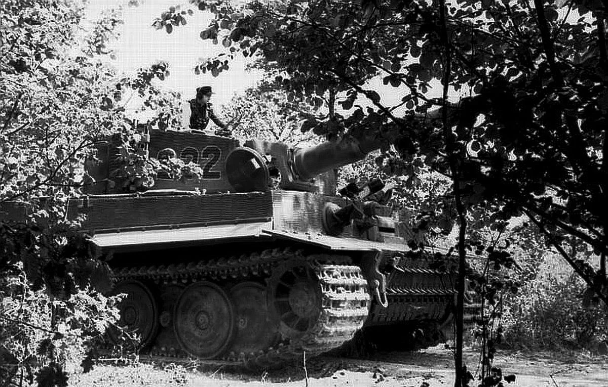 Tiger tank France 1944 | A Military Photo & Video Website