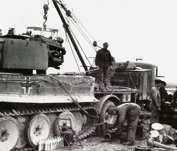 Tiger Tank Pack lift