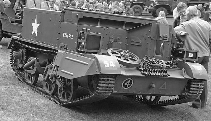 Universal Carrier - Bren Gun Carrier