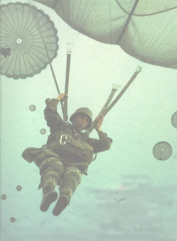 US Parachutist