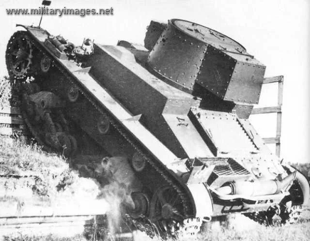 Vickers-Armstrongs 6 Ton Tank