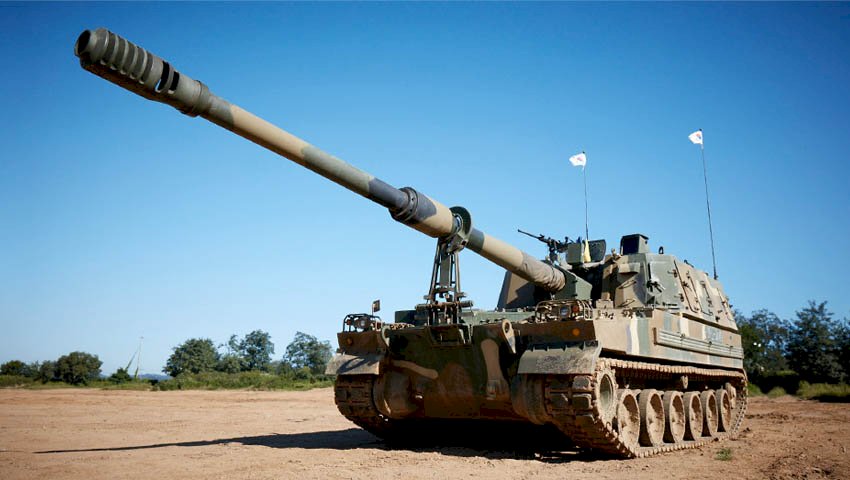 Hanwha_K9_Self_Propelled_Howitzer_558a.jpg