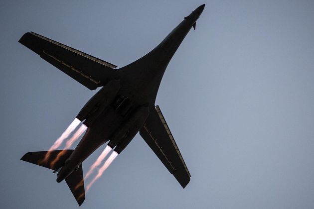 B-1B-Afterburner.jpg