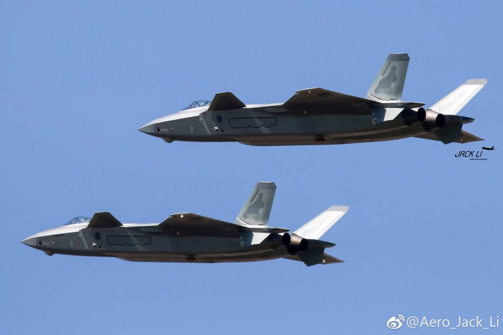 J-20-novas-fotos-8-1024x683.jpg