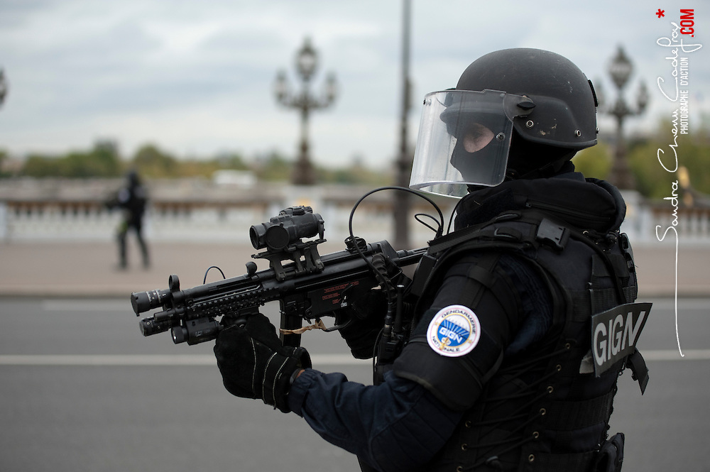 GIGN-MP5-1009-02-081.jpg