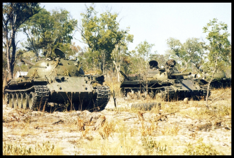Three%20captured%20Russian%20T-54%20tanks.jpg