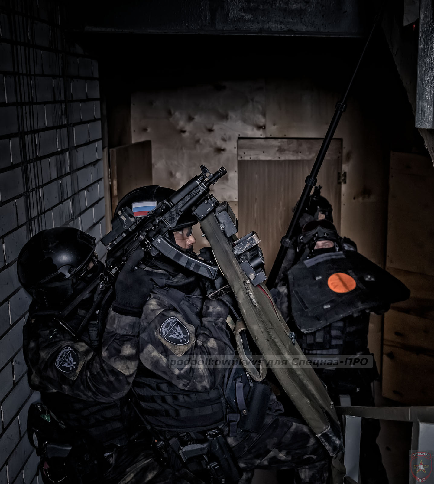 4By3A9W.jpg
