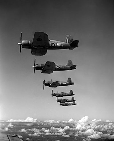 warbirds-f4u-vought_corsair.jpg